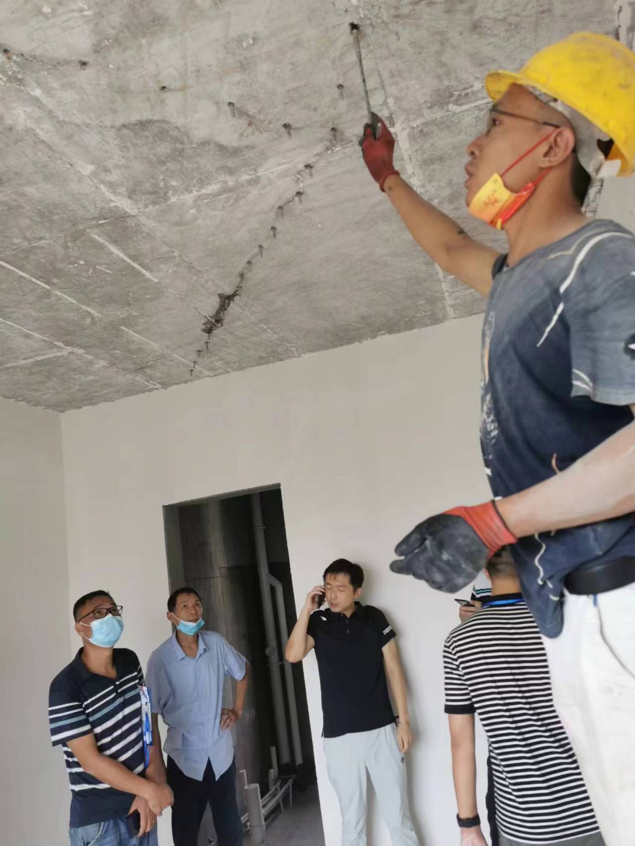 广东自建房墙面开裂如何处理?